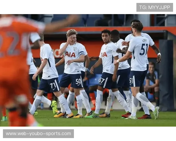 布莱克浦俱乐部最新动态：球队阵容更新与即将到来的重要赛事预告