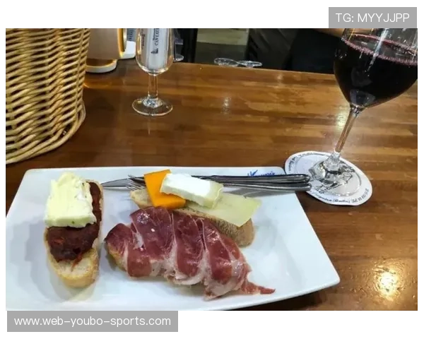以瓦伦西亚为起点探索西班牙文化遗产与美食之旅